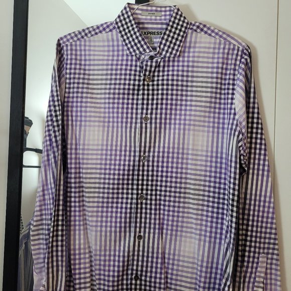 Express Medium Fitted Button-Down Shirt - Picture 1 of 2